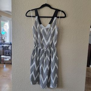 Windsor Ivory Black Dot Chevron Dress, Small